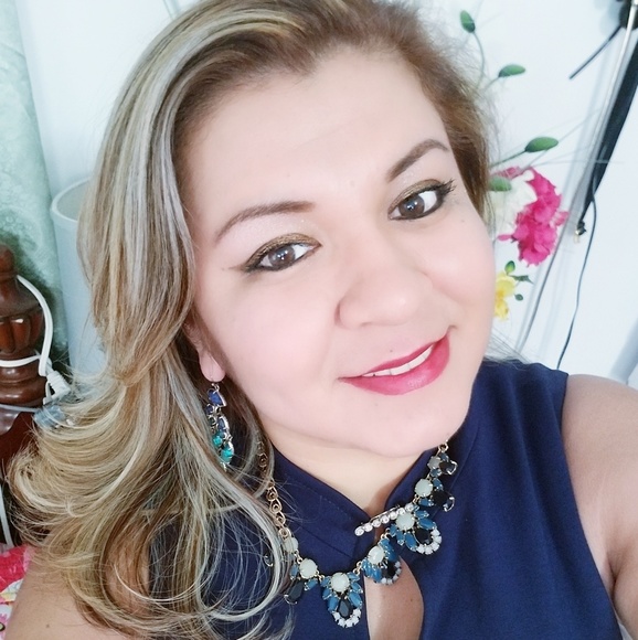 Meet your Posher, Griselda - Picture 5 of 7